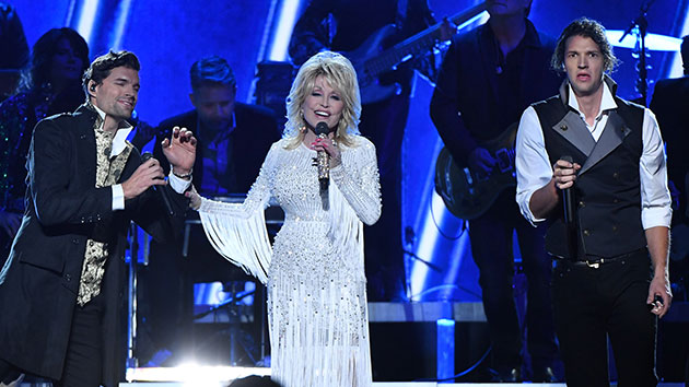 Dolly Parton Launches her own Perfume – ‘Scent From Above’