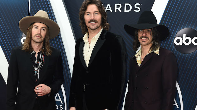 Midland re-opens a long-defunct, iconic honky tonk in their new video for ‘Cheatin’ Songs’