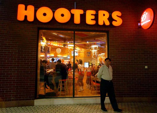 FRISKY FRIDAY FACT-CHECK:  Hooters Not Shutting Down nor Rebranding to Suit Millennial Tastes