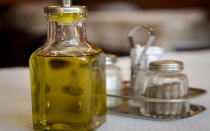 LIVE SMARTER NOT HARDER:  Olive Oil Could Save Your Life.  Here’s HOW.