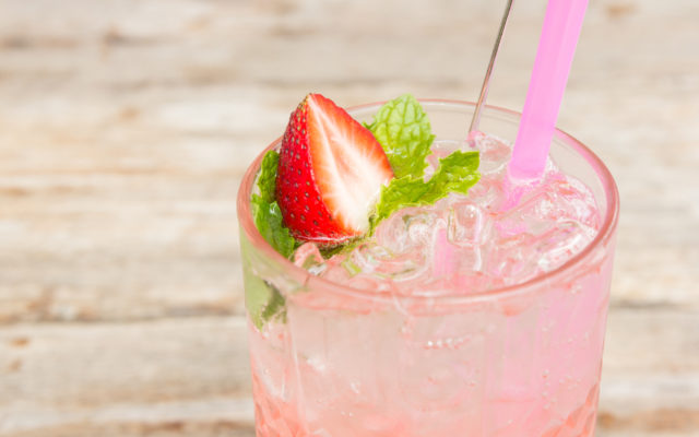 What Is the Cocktail Craze This Summer?  THIS.
