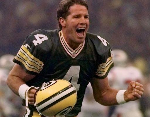 Former Packers QB Brett Favre Plays Defense Against Scandal Allegations