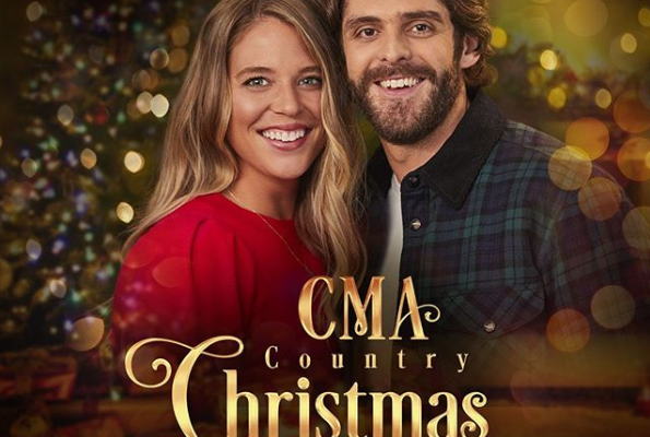 Thomas Rhett, Lauren Akins To Host 11th Annual CMA Country Christmas