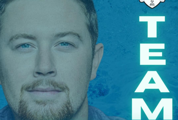 Scotty McCreery Shares Adorable Video Swimming with His 10-Month-Old