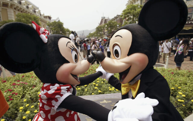 ‘Let It Go!’ – Disney Guests Just Can’t Wait
