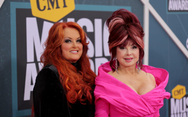 Wynonna Judd Says ‘Something Wasn’t Right’ with Naomi Judd Before Suicide