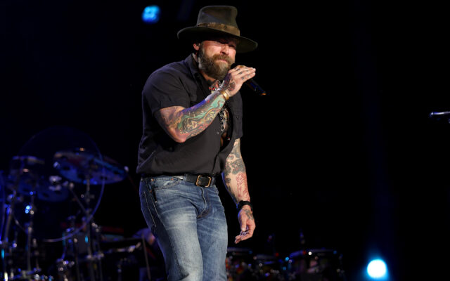 Zac Brown Kicks a Disruptive Fan Out of the Venue in the Middle of a Show