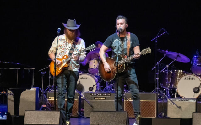 BROTHERS OSBORNE PULL OUT OF NASHVILLE BENEFIT DUE TO ‘BABY WATCH’